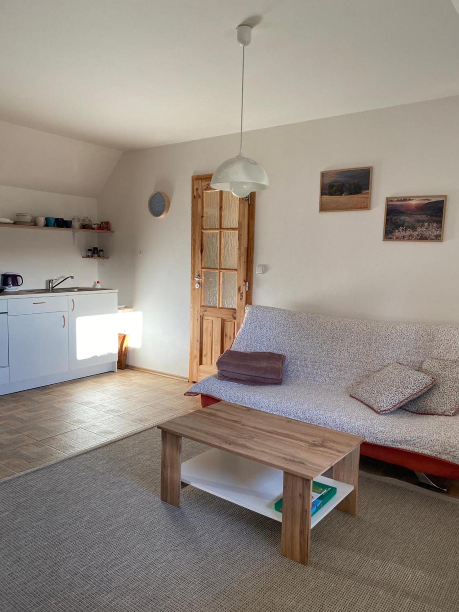 Apartman Na Vrsku Klenovice  Exterior foto